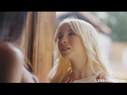 ❤️ Meisie kom 'n paar maande later by die huis en eet uiteindelik haar stiefma se poes ❤ Anale video by ons af.doujin-sexy.ru ❌